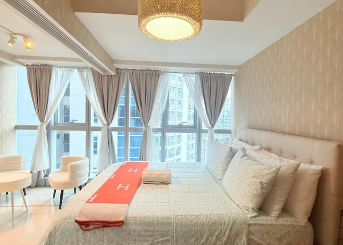 Apartment Uptown Parksuites Tower 1 Manila